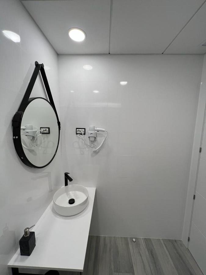 Habitacion Amsterdam Style Madrid Exterior foto